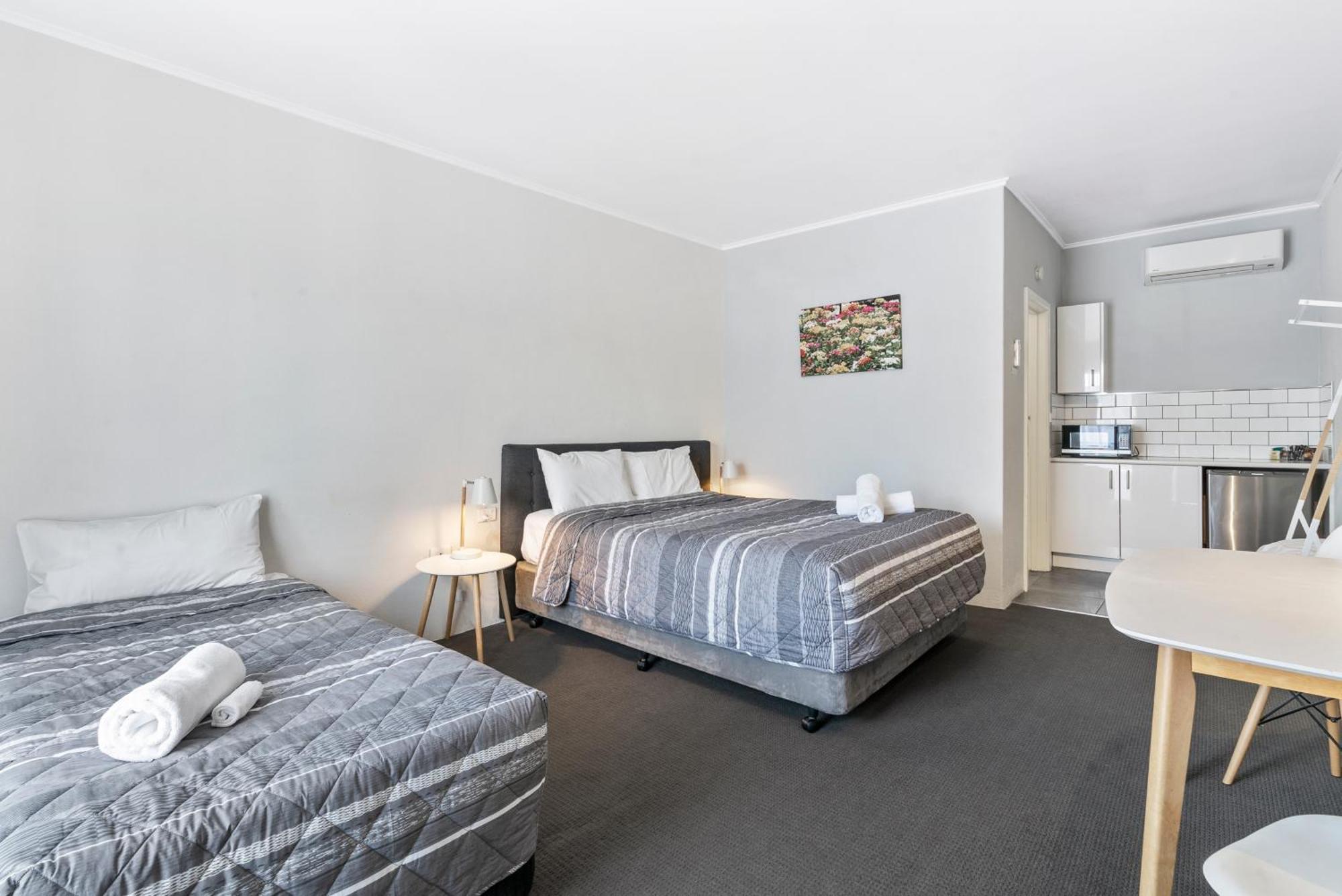 Commodore Motor Inn Albury Eksteriør bilde