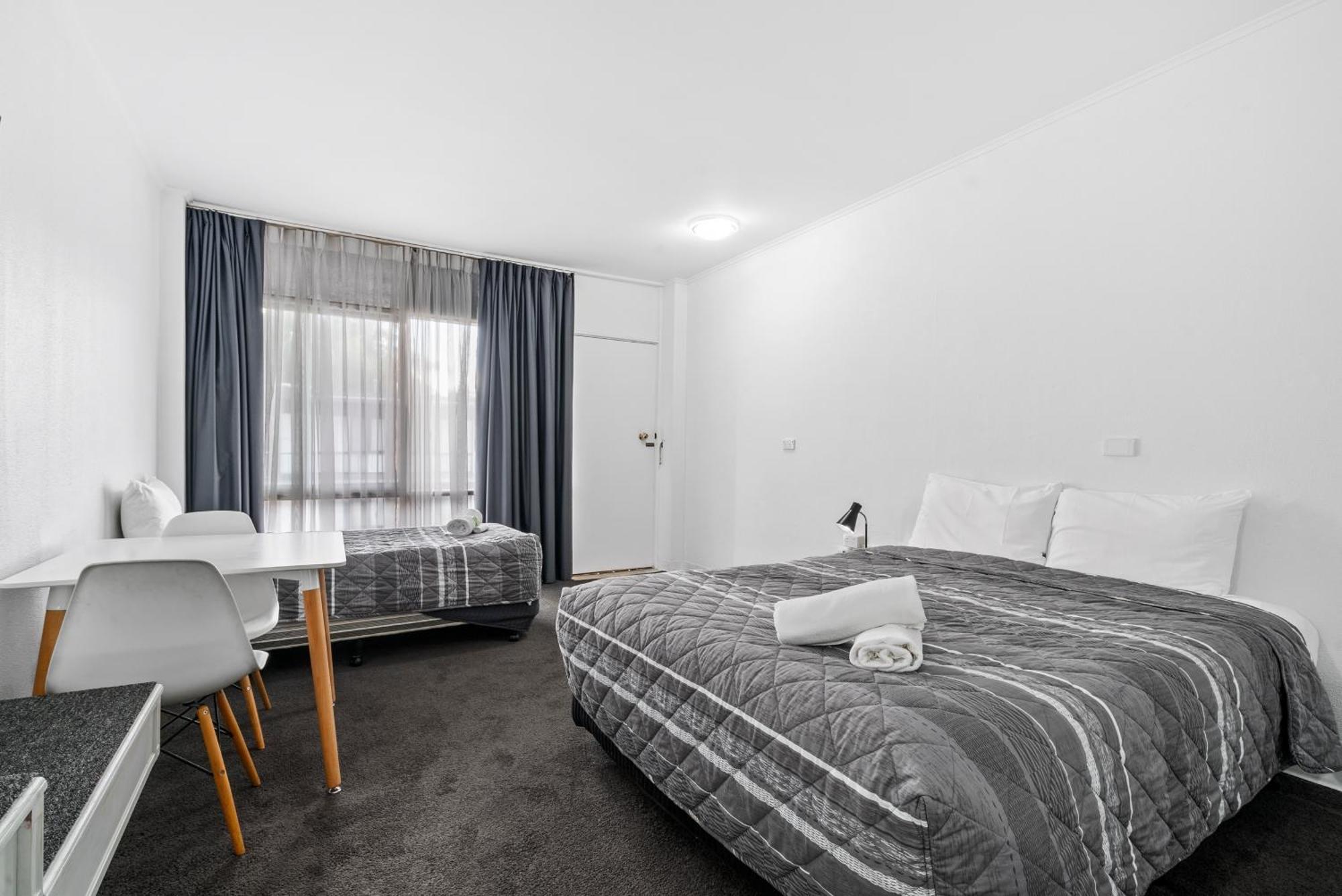 Commodore Motor Inn Albury Eksteriør bilde