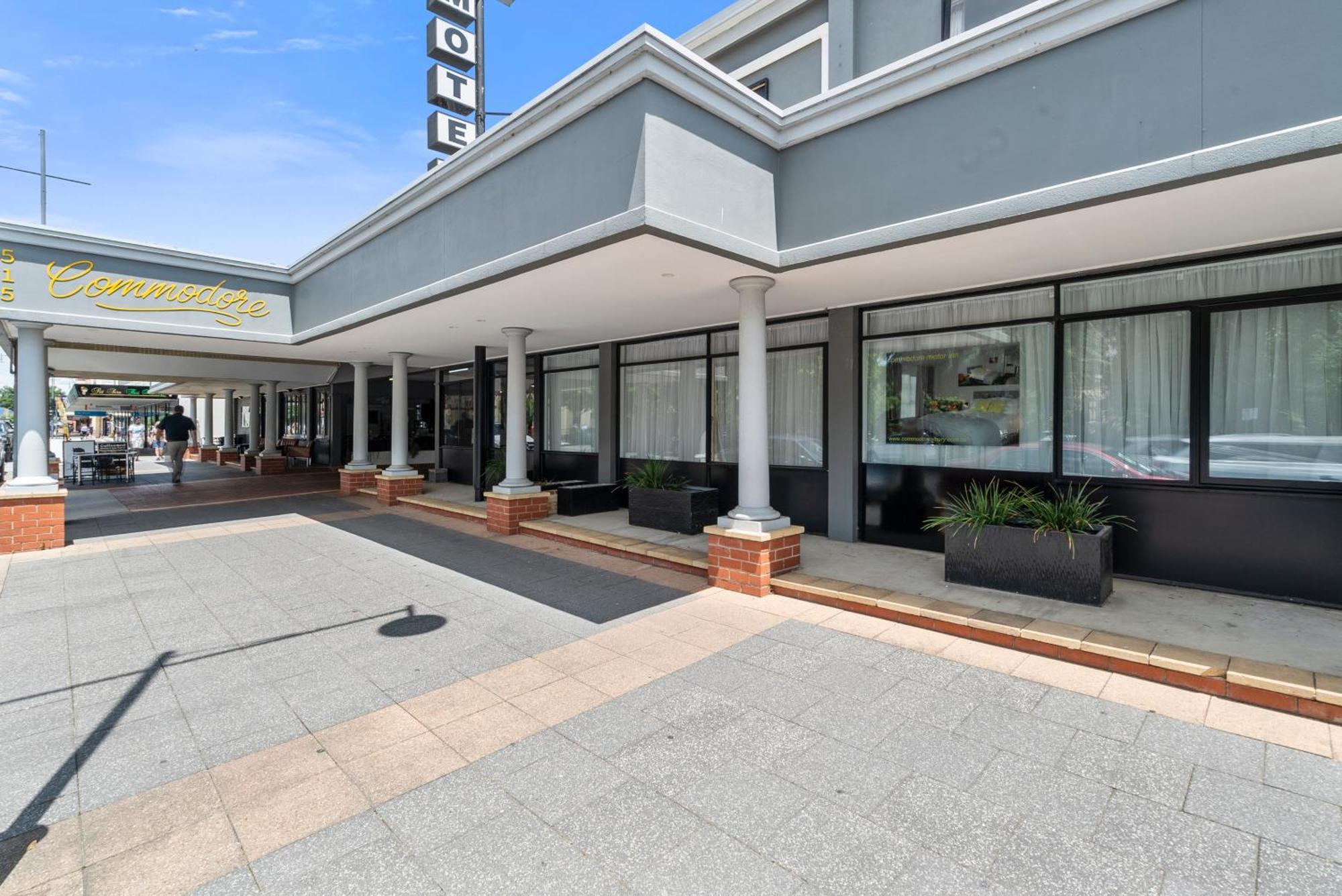 Commodore Motor Inn Albury Eksteriør bilde