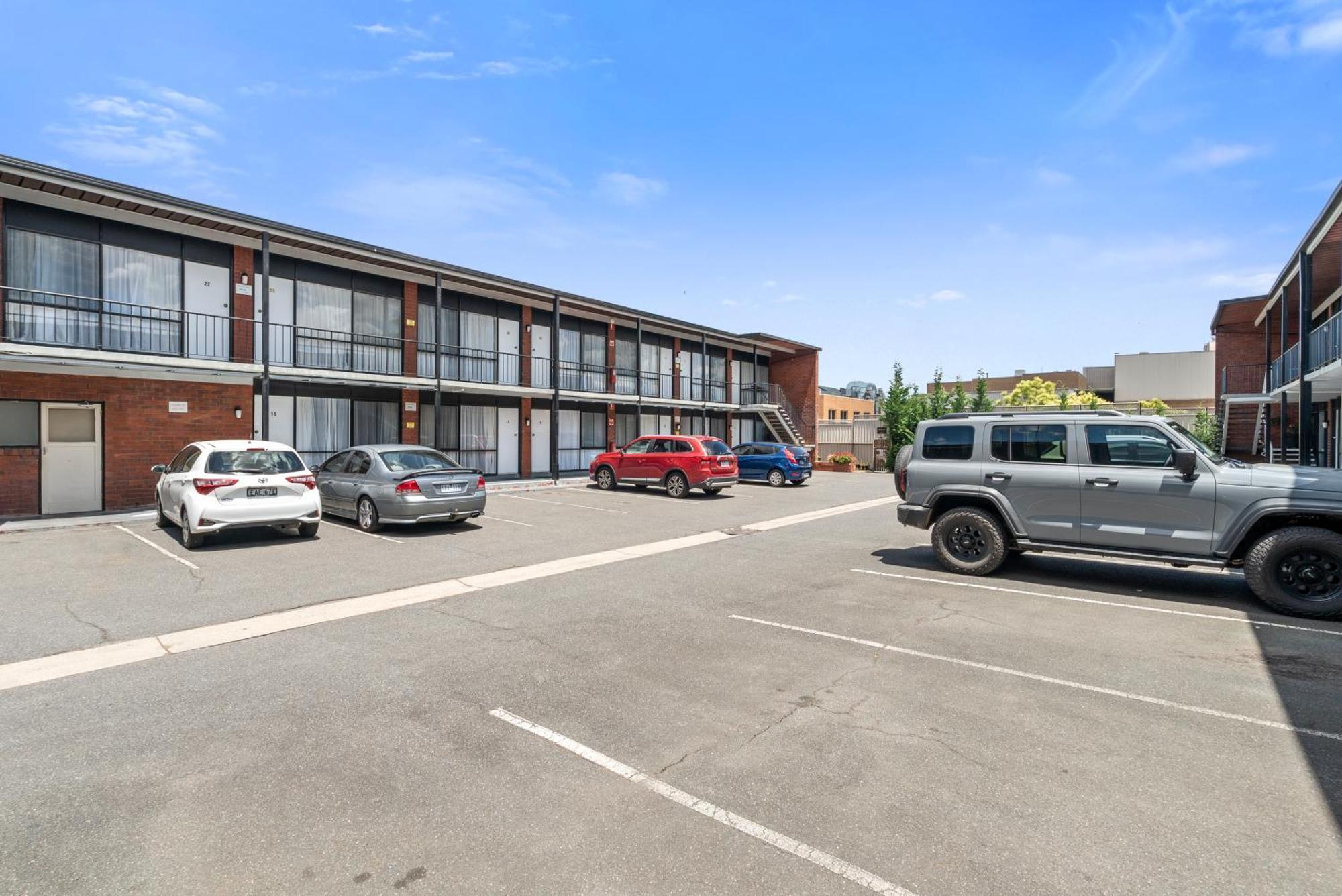 Commodore Motor Inn Albury Eksteriør bilde