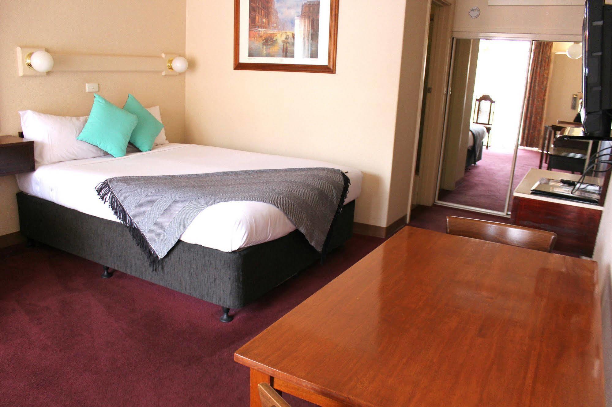 Commodore Motor Inn Albury Eksteriør bilde