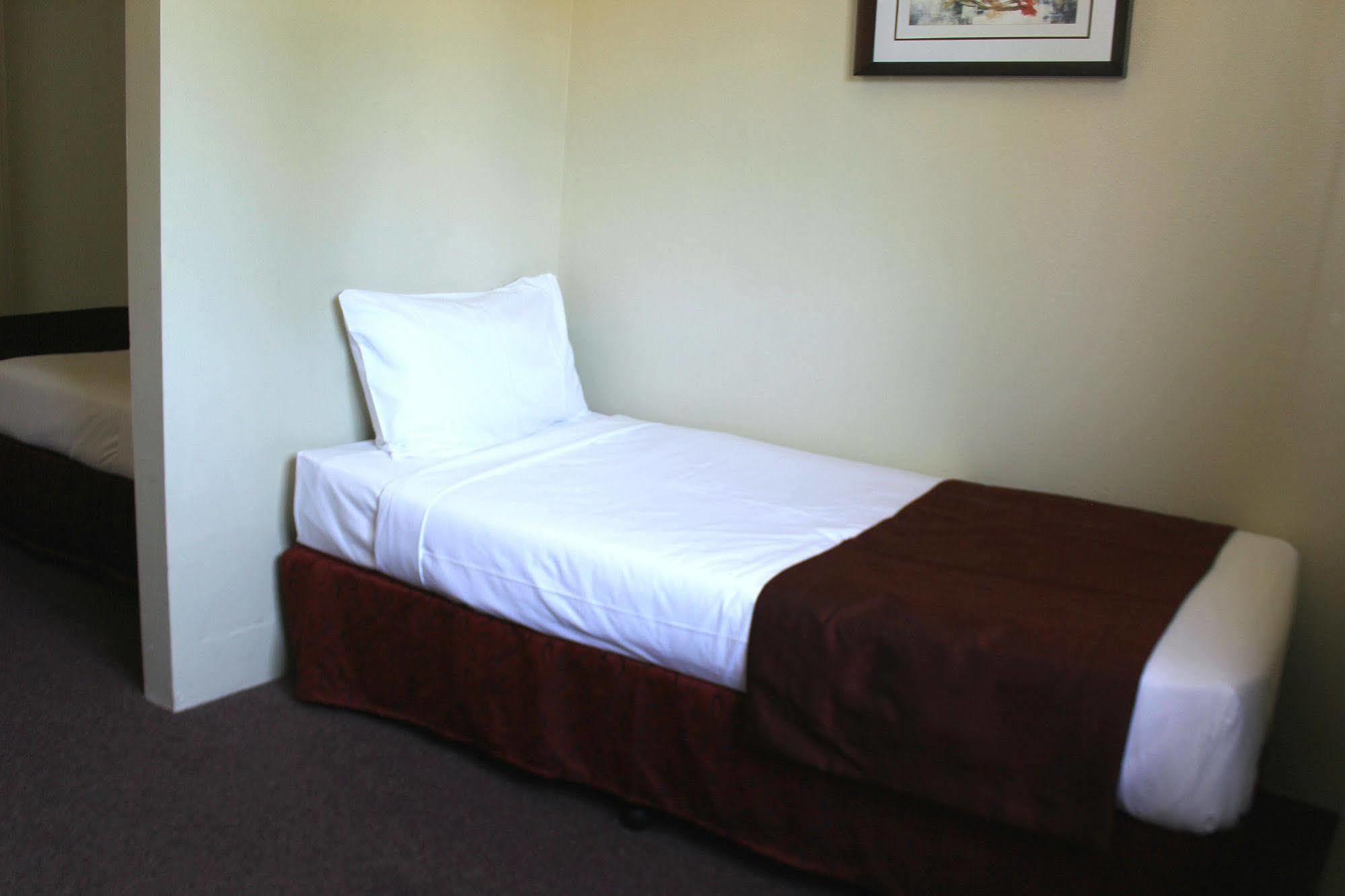Commodore Motor Inn Albury Eksteriør bilde